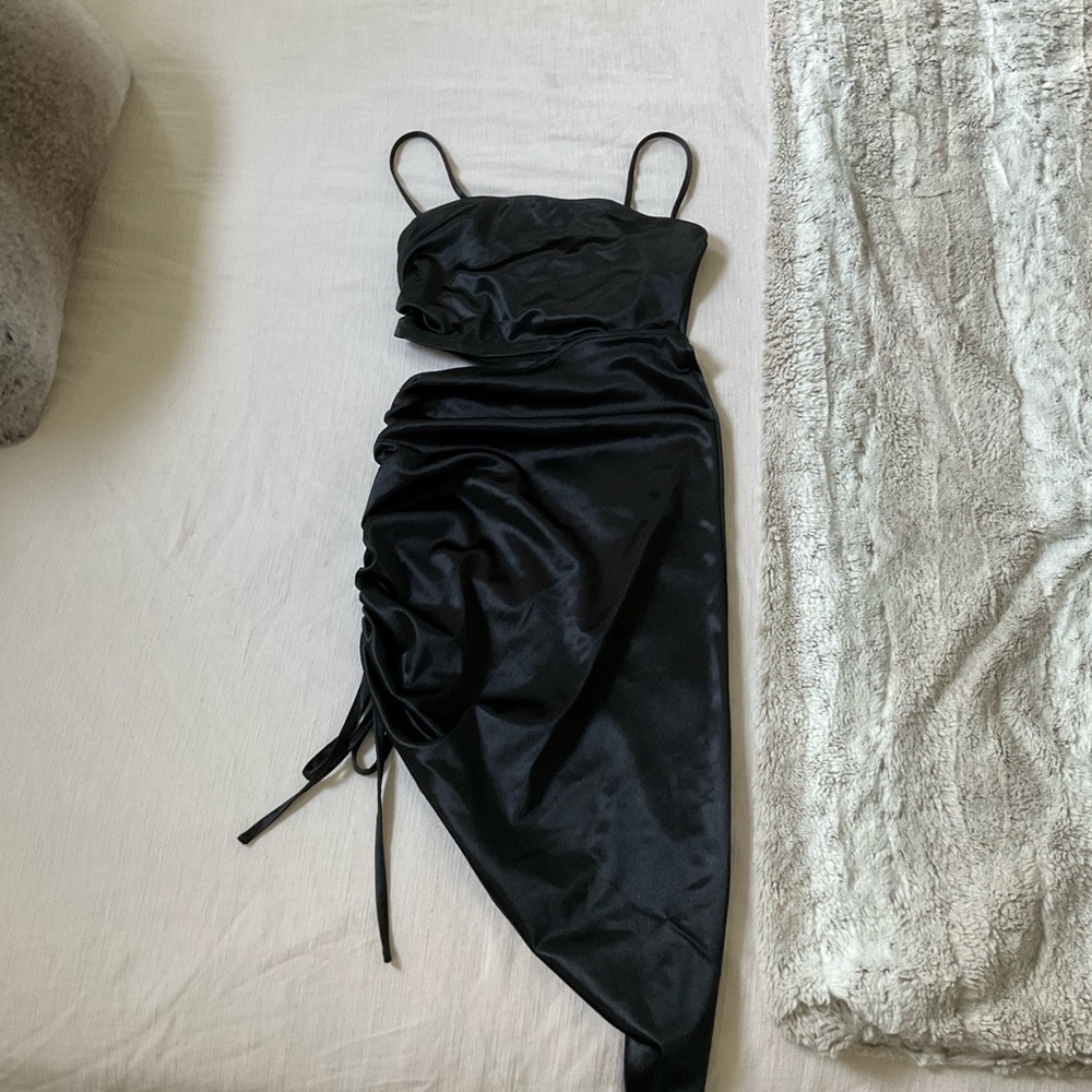 Forever 21 Black Satin Midi Dress